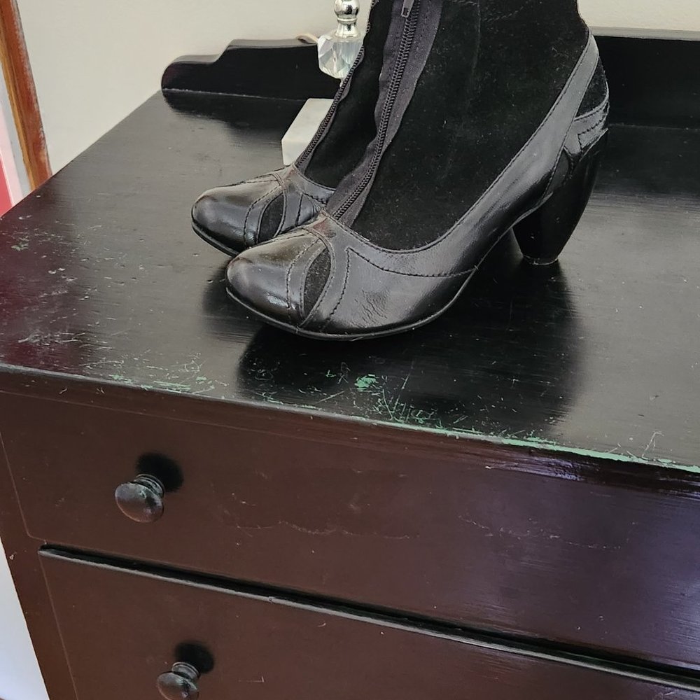 Womans boots